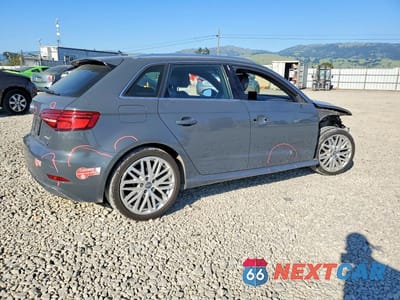 Trzecie zdjęcie samochodu z tyłu: 2018 AUDI A3 E-TRON PREMIUM PLUS VIN:WAUTPBFF3JA071203 - miniatura