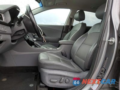 Zdjęcie 7 z 12 samochodu: 2018 KIA NIRO EX VIN:KNDCC3LC6J5110695 - miniatura