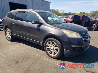 Czwarte zdjęcie samochodu z boku: 2014 CHEVROLET TRAVERSE LT VIN:1GNKRGKD5EJ153392 - miniatura