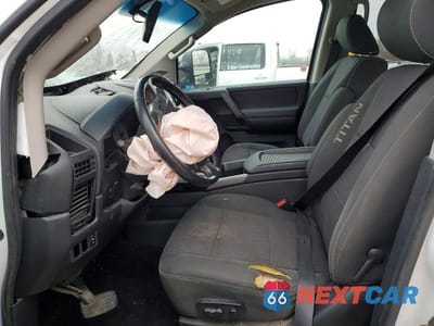 Zdjęcie 7 z 13 samochodu: 2013 NISSAN TITAN VIN:1N6AA0EC9DN310917 - miniatura