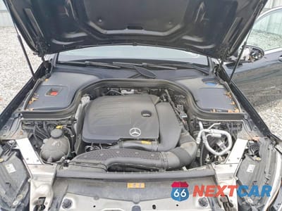 Zdjęcie 12 z 12 samochodu: 2022 MERCEDES-BENZ GLC 300 4MATIC VIN:W1N0G8EB3NV383357 - miniatura