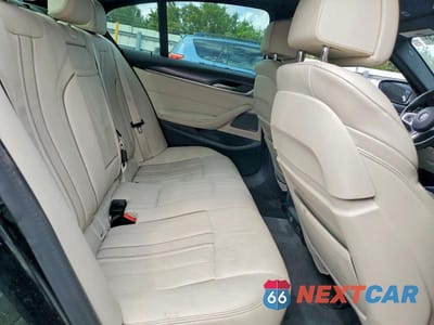 Zdjęcie 10 z 11 samochodu: 2021 BMW M550XI VIN:WBA13BK03MCG26571 - miniatura