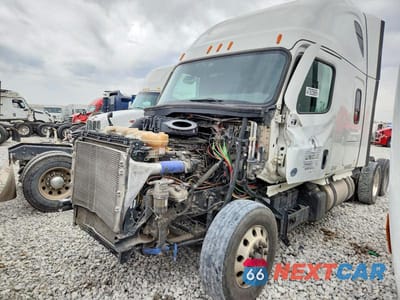 Drugie zdjęcie samochodu z przodu: 2022 FREIGHTLINER CASCADIA 126 SEMI TRUCK VIN:3AKJHHDR9NSMX3502 - miniatura