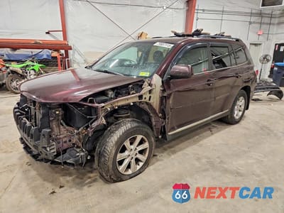 2012 TOYOTA HIGHLANDER SE 5TDBK3EH0CS122930 - główne zdjęcie licytacji z USA - miniatura