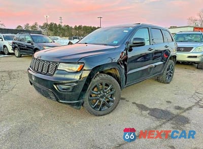 Drugie zdjęcie samochodu z przodu: 2021 JEEP GRAND CHEROKEE LAREDO VIN:1C4RJFAG0MC541945 - miniatura