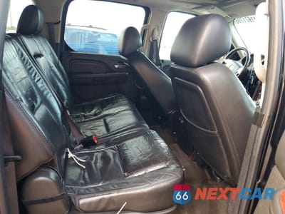 Zdjęcie 11 z 13 samochodu: 2011 CADILLAC ESCALADE ESV PREMIUM VIN:1GYS3JEF8BR254325 - miniatura