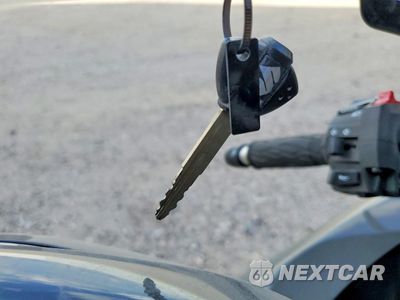 Zdjęcie 8 z 9 samochodu: 2025 SUZUKI GSX-R600 VIN:JS1GN7FA9S7100918 - miniatura