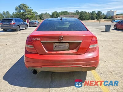 Zdjęcie 6 z 12 samochodu: 2012 MERCEDES-BENZ C 250 VIN:WDDGJ4HB6CF730642 - miniatura