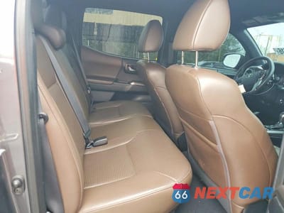 Zdjęcie 10 z 12 samochodu: 2017 TOYOTA TACOMA LIMITED VIN:5TFGZ5AN2HX110188 - miniatura
