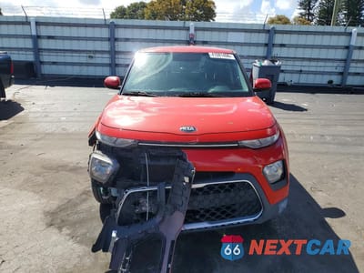 Piąte zdjęcie samochodu w środku: 2020 KIA SOUL LX VIN:KNDJ23AU2L7732644 - miniatura