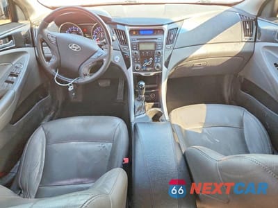 Zdjęcie 8 z 11 samochodu: 2012 HYUNDAI SONATA LIMITED VIN:5NPEC4AC1CH498892 - miniatura