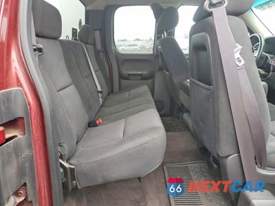 Zdjęcie 10 z 12 samochodu: 2013 CHEVROLET SILVERADO K1500 LS VIN:1GCRKREA0DZ385617 - miniatura