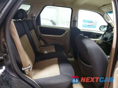 Zdjęcie 11 z 13 samochodu: 2007 FORD ESCAPE XLT VIN:1FMYU93107KA09629 - miniatura