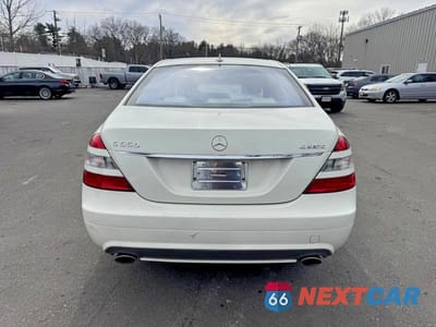 Piąte zdjęcie samochodu w środku: 2008 MERCEDES-BENZ S 550 4MATIC VIN:WDDNG86X98A194141 - miniatura