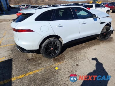 Trzecie zdjęcie samochodu z tyłu: 2021 JAGUAR F-PACE S VIN:SADCJ2EU2MA665794 - miniatura