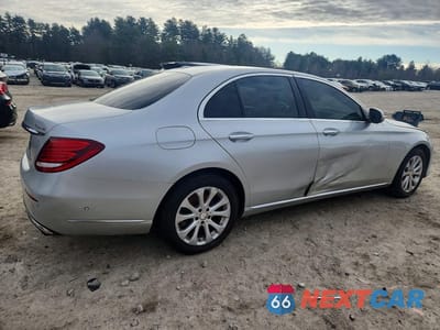 Trzecie zdjęcie samochodu z tyłu: 2017 MERCEDES-BENZ E 300 4MATIC VIN:WDDZF4KBXHA215313 - miniatura