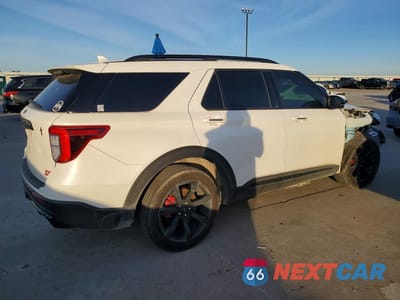 Trzecie zdjęcie samochodu z tyłu: 2022 FORD EXPLORER VIN:1FM5K8GC8NGA47821 - miniatura