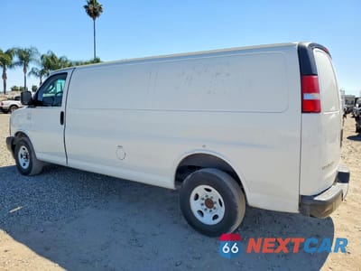 Drugie zdjęcie samochodu z przodu: 2017 GMC SAVANA 2500 CARGO DELIVERY VAN VIN:1GTW7BFF1H1323363 - miniatura