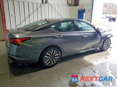 Trzecie zdjęcie samochodu z tyłu: 2025 NISSAN ALTIMA 2.5 SV VIN:1N4BL4DV8SN333104 - miniatura