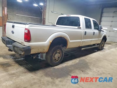 Trzecie zdjęcie samochodu z tyłu: 2016 FORD F350 SUPER DUTY VIN:1FT8W3B6XGEA73264 - miniatura