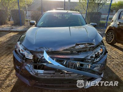 Piąte zdjęcie samochodu w środku: 2017 HONDA CIVIC EX VIN:19XFC2F74HE027674 - miniatura