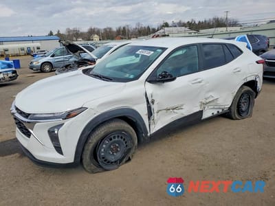 2024 CHEVROLET TRAX LS KL77LFE22RC168220 - główne zdjęcie licytacji z USA - miniatura