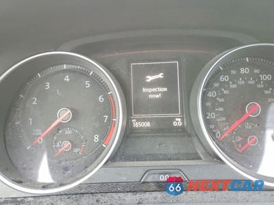 Zdjęcie 9 z 12 samochodu: 2016 VOLKSWAGEN GTI S VIN:3VWYT7AU3GM035107 - miniatura