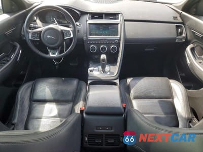 Zdjęcie 8 z 13 samochodu: 2019 JAGUAR E-PACE SE VIN:SADFP2FX6K1Z63993 - miniatura