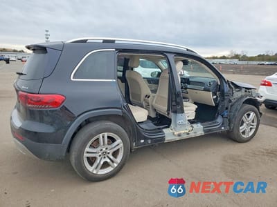 Trzecie zdjęcie samochodu z tyłu: 2021 MERCEDES-BENZ GLB 250 4MATIC VIN:W1N4M4HB5MW155190 - miniatura