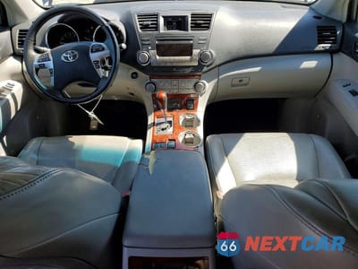 Zdjęcie 8 z 13 samochodu: 2012 TOYOTA HIGHLANDER LIMITED VIN:5TDYK3EH0CS062318 - miniatura