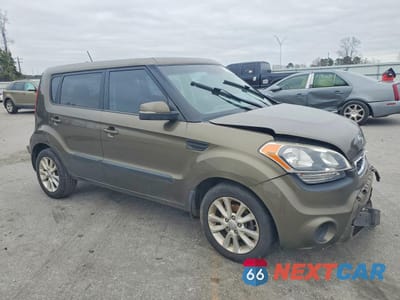 Czwarte zdjęcie samochodu z boku: 2012 KIA SOUL + VIN:KNDJT2A66C7361626 - miniatura