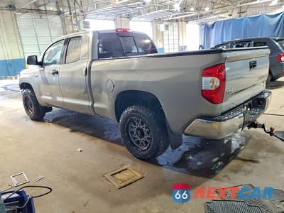 Drugie zdjęcie samochodu z przodu: 2018 TOYOTA TUNDRA SR5 VIN:5TFUW5F15JX717693 - miniatura