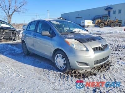 Czwarte zdjęcie samochodu z boku: 2011 TOYOTA YARIS BASE VIN:JTDKT4K35B5340829 - miniatura