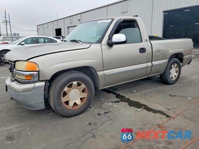 1999 GMC NEW SIERRA C1500 1GTEC14V2XZ512471 - główne zdjęcie licytacji z USA - miniatura