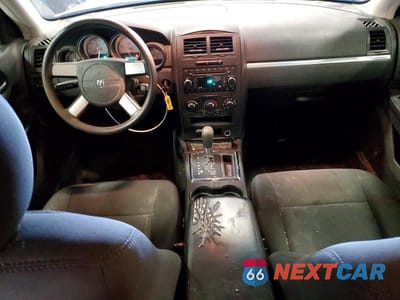 Zdjęcie 8 z 12 samochodu: 2008 DODGE CHARGER VIN:2B3KA43G48H218960 - miniatura