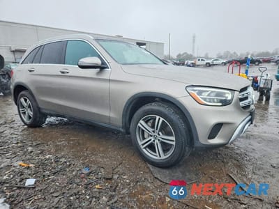 Czwarte zdjęcie samochodu z boku: 2020 MERCEDES-BENZ GLC 300 4MATIC VIN:WDC0G8EB5LF728221 - miniatura