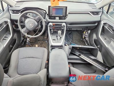 Zdjęcie 8 z 13 samochodu: 2021 TOYOTA RAV4 LE VIN:2T3F1RFV6MC253650 - miniatura