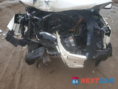 Zdjęcie 12 z 13 samochodu: 2005 CADILLAC ESCALADE EXT VIN:3GYEK62N95G104706 - miniatura
