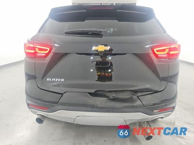 Zdjęcie 6 z 13 samochodu: 2026 CHEVROLET BLAZER 2LT VIN:3GNKBCR48TS146953 - miniatura