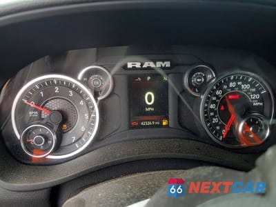 Zdjęcie 9 z 12 samochodu: 2024 RAM 2500 BIG HORN VIN:3C6UR5DJ4RG211273 - miniatura