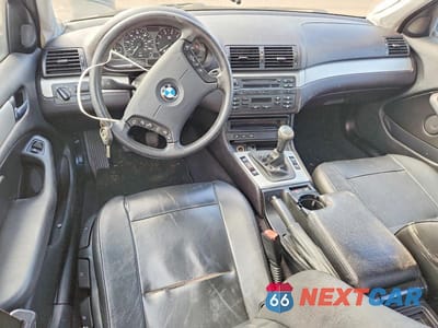 Zdjęcie 8 z 13 samochodu: 2004 BMW 325 XI VIN:WBAEU33434PF62000 - miniatura