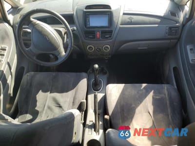 Zdjęcie 8 z 14 samochodu: 2004 SUZUKI AERIO S VIN:JS2RA61S345201414 - miniatura