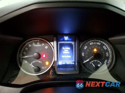 Zdjęcie 9 z 12 samochodu: 2019 TOYOTA TACOMA TRD SPORT VIN:3TMCZ5AN9KM218724 - miniatura