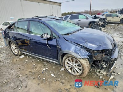 Czwarte zdjęcie samochodu z boku: 2017 VOLKSWAGEN GOLF ALLTRACK S VIN:3VWH17AU4HM538765 - miniatura