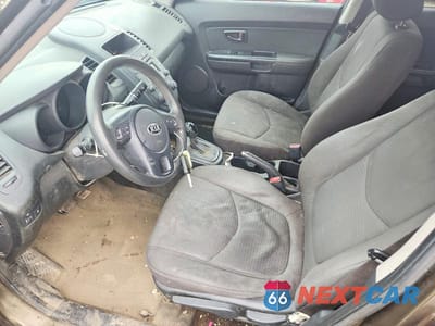 Zdjęcie 7 z 12 samochodu: 2013 KIA SOUL VIN:KNDJT2A5XD7524660 - miniatura