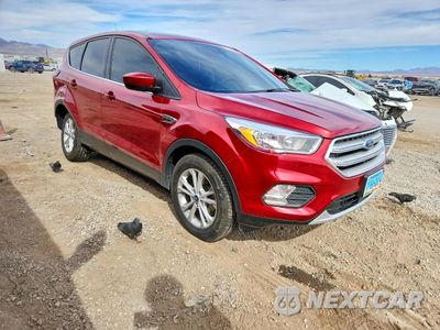 Czwarte zdjęcie samochodu z boku: 2019 FORD ESCAPE SE VIN:1FMCU9GD2KUA68970 - miniatura