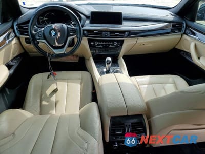 Zdjęcie 8 z 12 samochodu: 2019 BMW X6 SDRIVE35I VIN:5UXKU0C52K0S97665 - miniatura