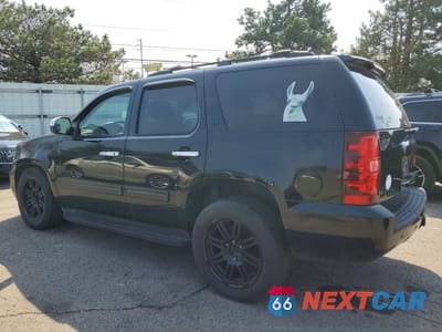 Drugie zdjęcie samochodu z przodu: 2011 CHEVROLET TAHOE K1500 LT VIN:1GNSKBE06BR186723 - miniatura