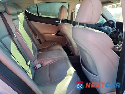 Zdjęcie 10 z 12 samochodu: 2008 LEXUS IS 250 VIN:JTHBK262182071181 - miniatura