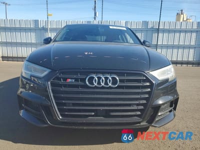 Piąte zdjęcie samochodu w środku: 2018 AUDI S3 PREMIUM PLUS VIN:WAUB1GFF7J1009426 - miniatura